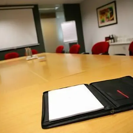 Ξενοδοχείο Bristol 3*