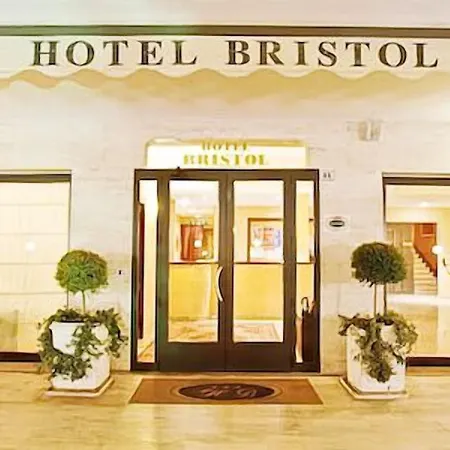 Hotel Bristol Hotel 3*