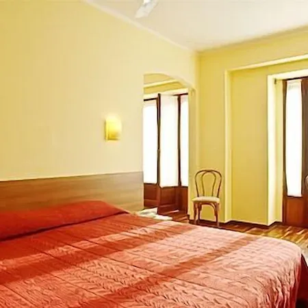 Ξενοδοχείο Bristol Αλάσιο