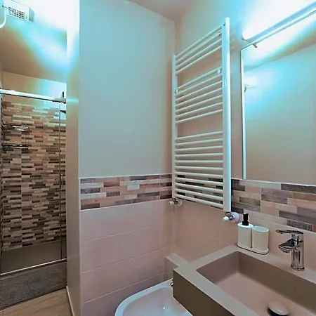 Bristol Hotel 3*