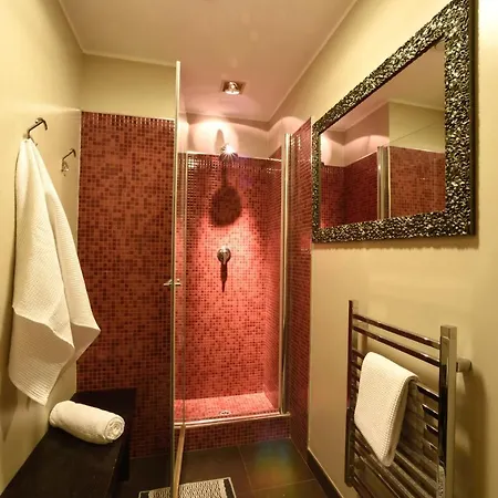 Ξενοδοχείο Bristol 3*