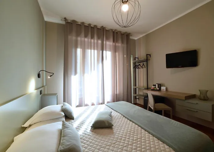 Отель Bristol Алассио