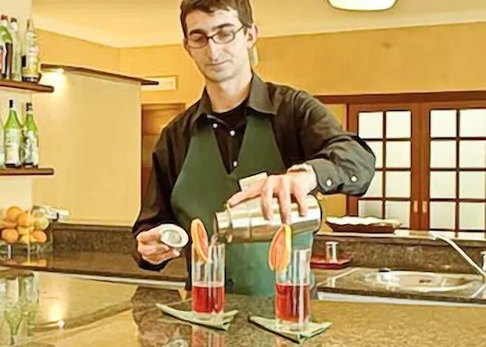 호텔 Bristol 알라시오