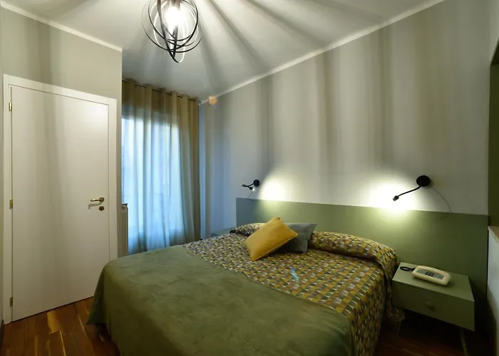 Bristol 알라시오